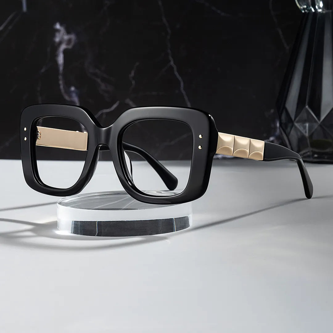 Yary Square Black Glasses