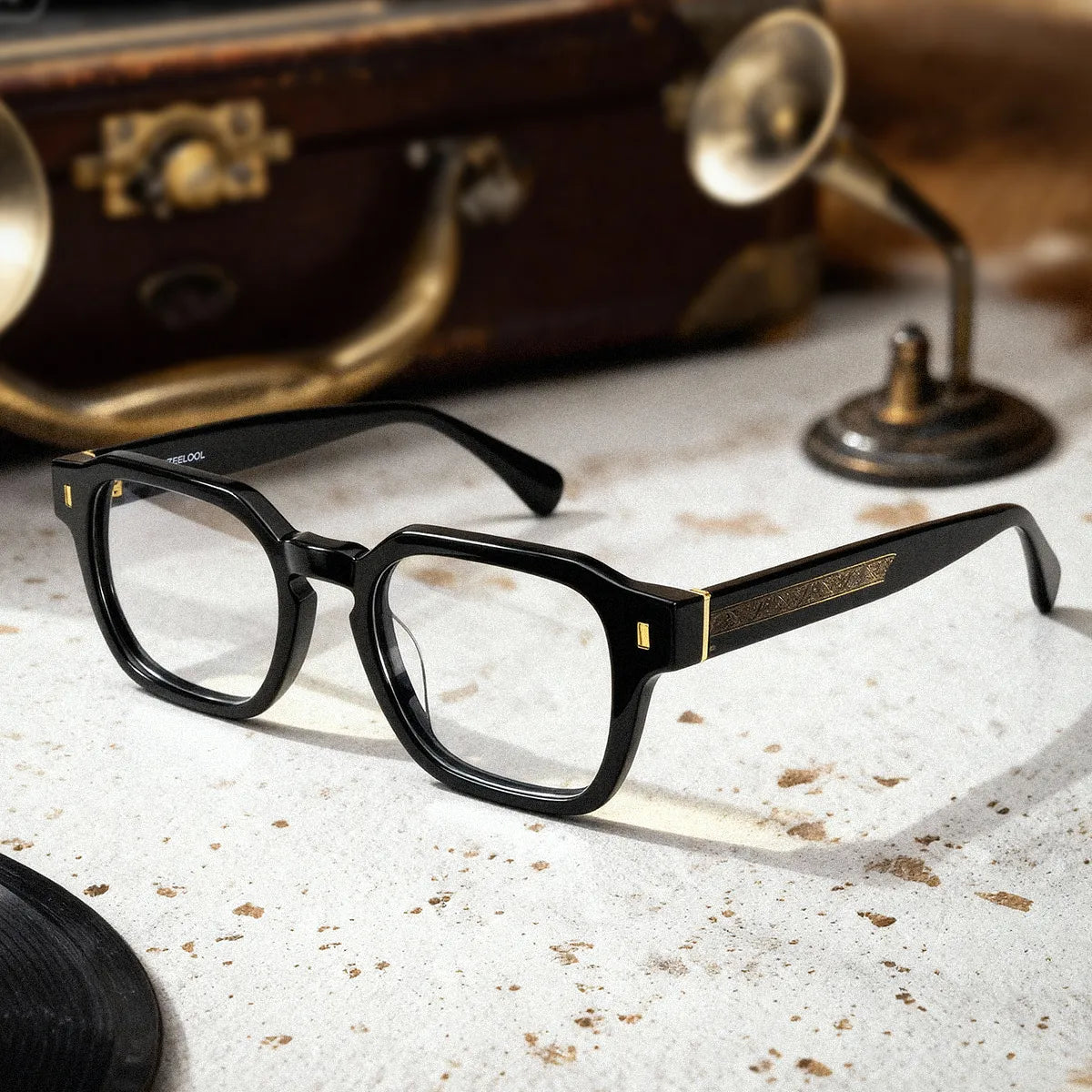 Hope Round Black Glasses