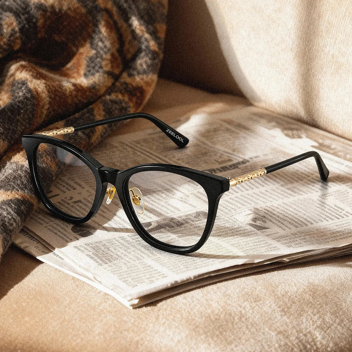 April Cat-eye Black Glasses
