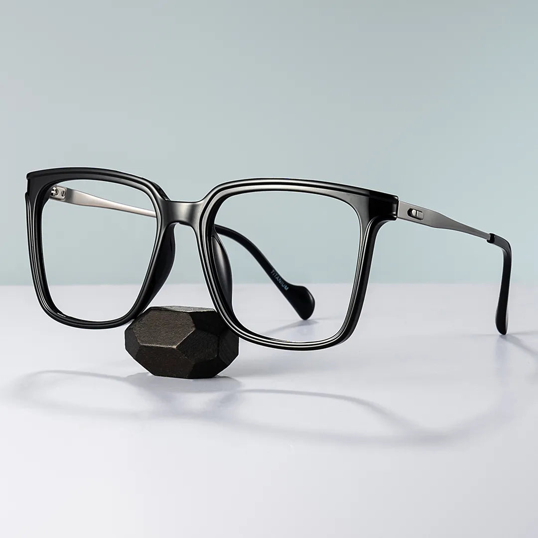 Zeyna Square Black Glasses